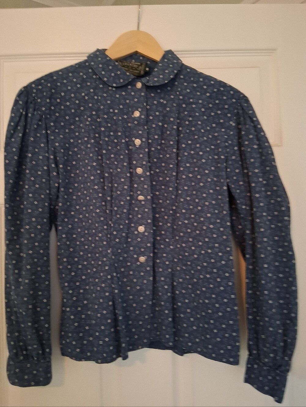 Vintage Ralph LAUREN COUNTRY Blue Floral Button-Front Blouse - Size 6